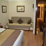 Hotel Grand Fatih 3*