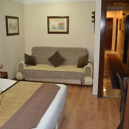 Hotel Grand Fatih 3*